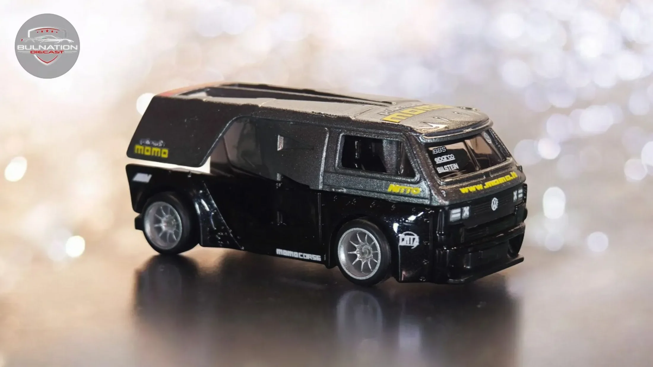 Volkswagen T3 Custom - Momo Racing — 2