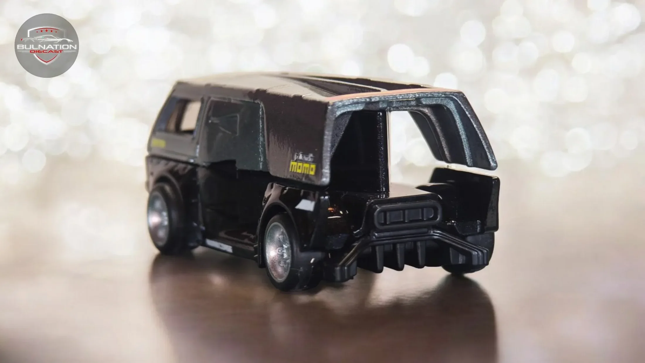 Volkswagen T3 Custom - Momo Racing — 5
