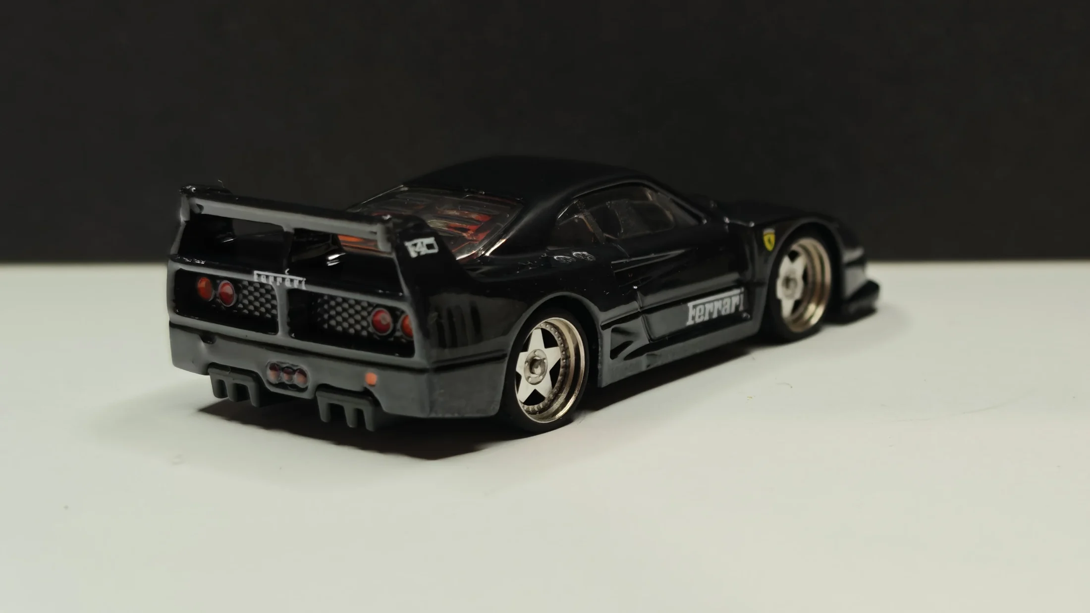 Ferrari F40 – Nero Imperium - Black Legend – Untamed Royalty — 8